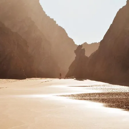 Welcoming House In * Aljezur